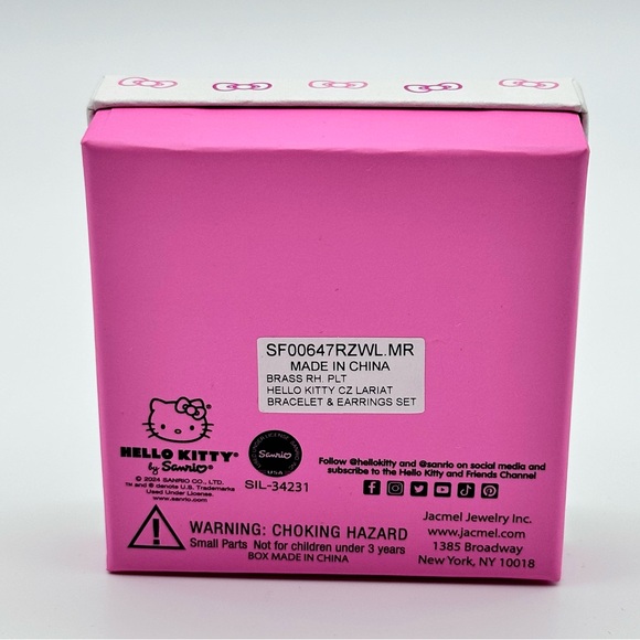 Hello Kitty Matching Bracelet and Earrings Set - Picture 5 of 7